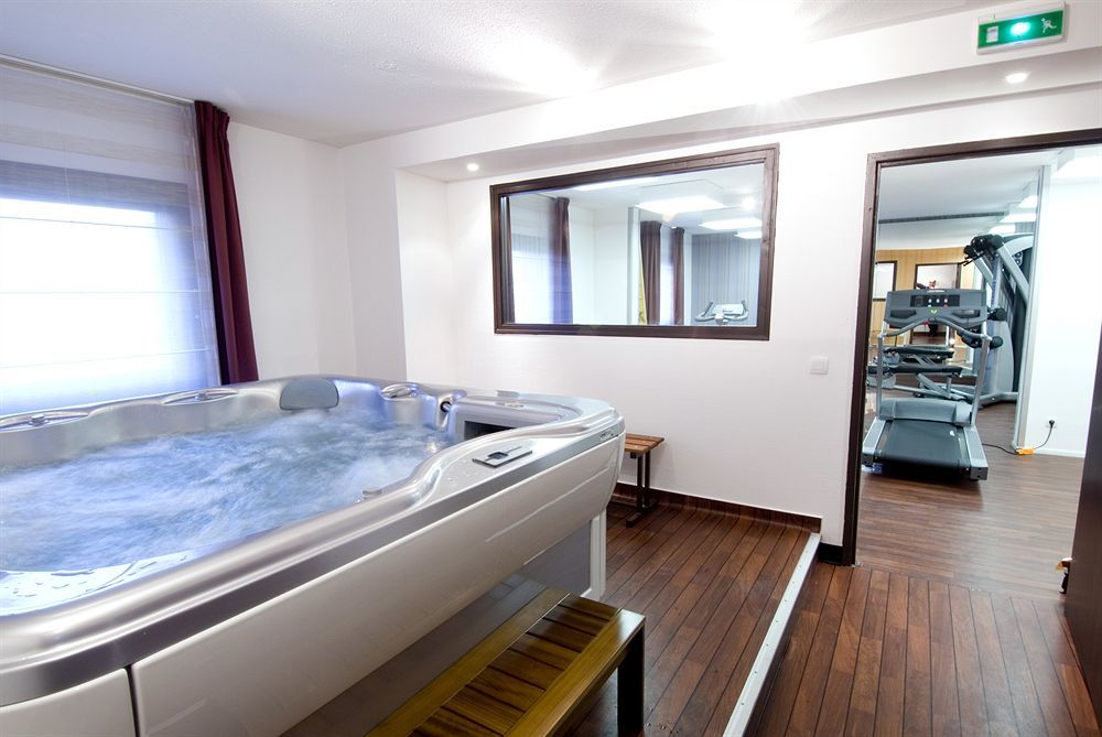 Canal Suites Pantin Bagian luar foto
