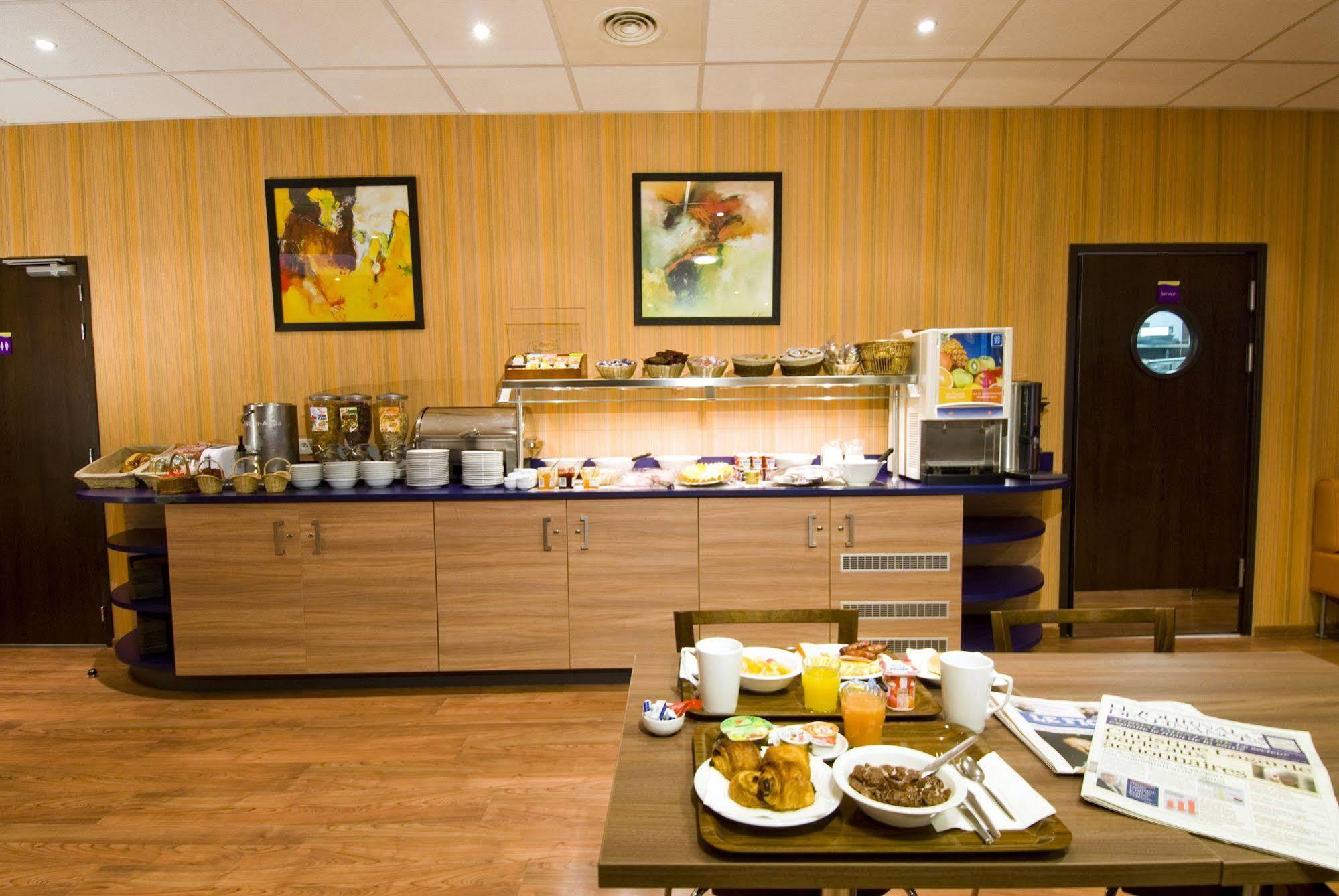 Canal Suites Pantin Bagian luar foto